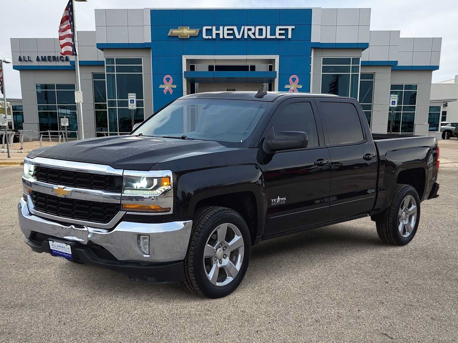 Used 2018 Chevrolet Silverado 1500 LT w/ Texas Edition