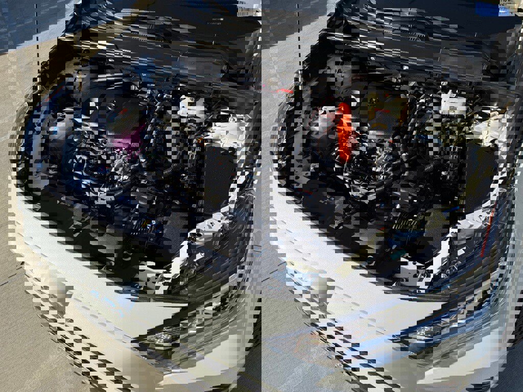 Used 2021 Toyota RAV4 XLE Premium image 5