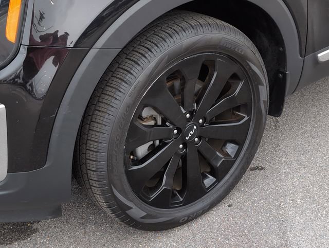 Used 2022 Kia Telluride EX w/ EX Premium Package FWD image 11