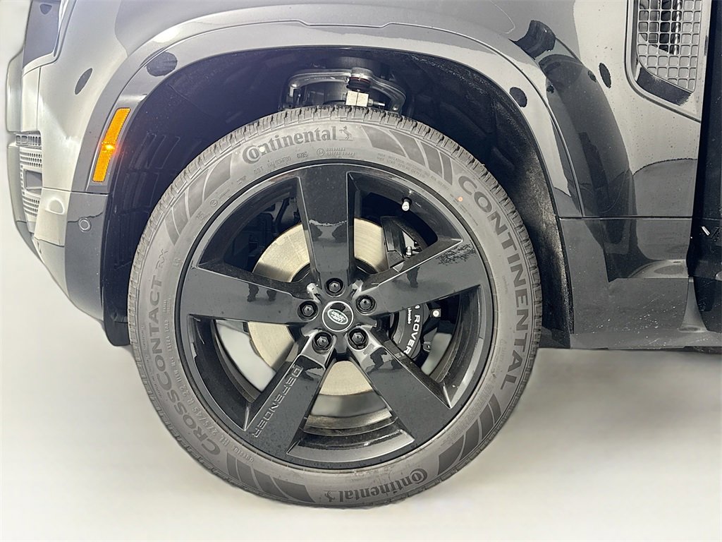 New 2025 Land Rover Defender 110 V8 image 30