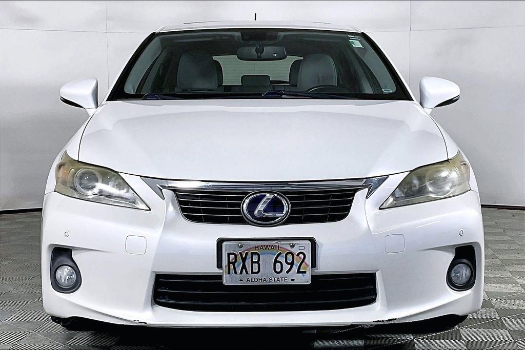 Used 2013 Lexus CT 200h FWD image 2