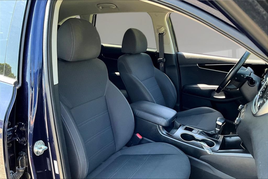 Used 2020 Kia Sorento S FWD image 26