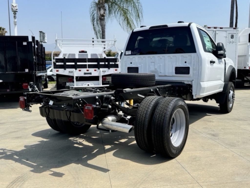 New 2024 Ford F550 4x4 Regular Cab Super Duty w/ XLT Value Package image 5