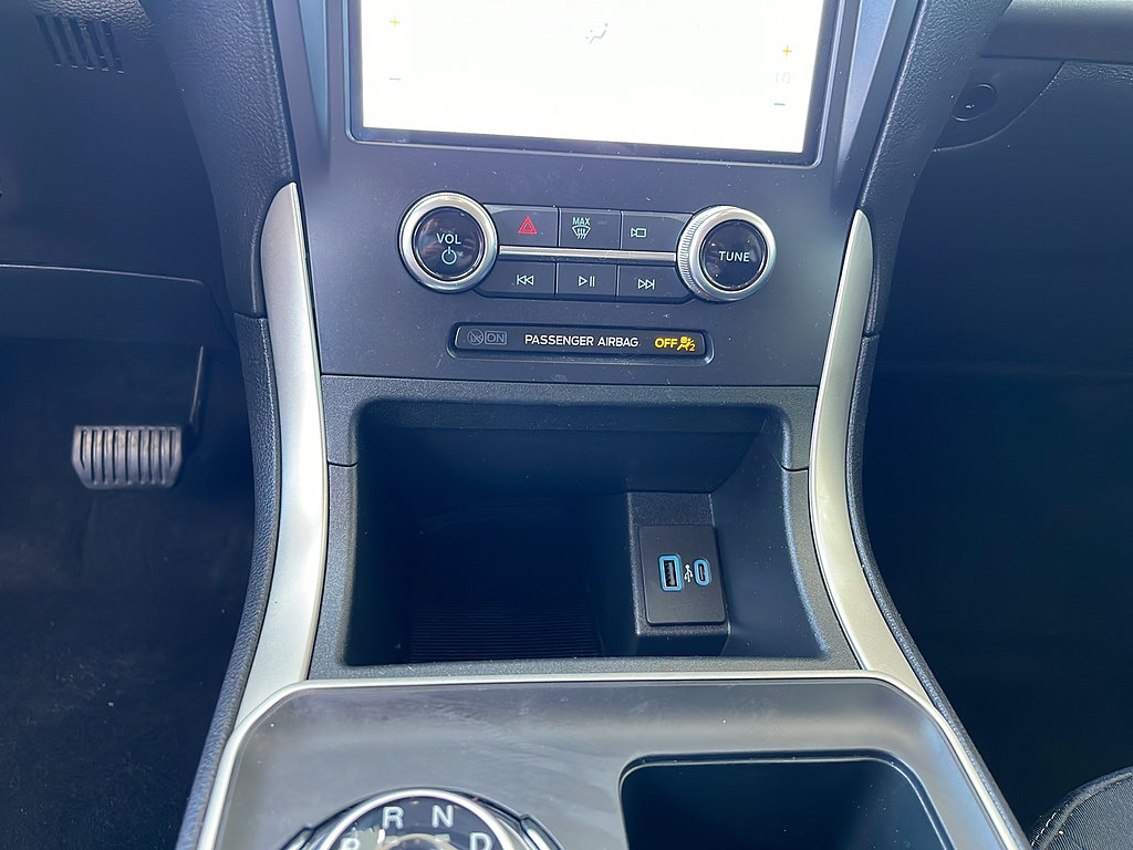 Certified 2024 Ford Edge SE w/ Black Appearance Package AWD/4WD image 20