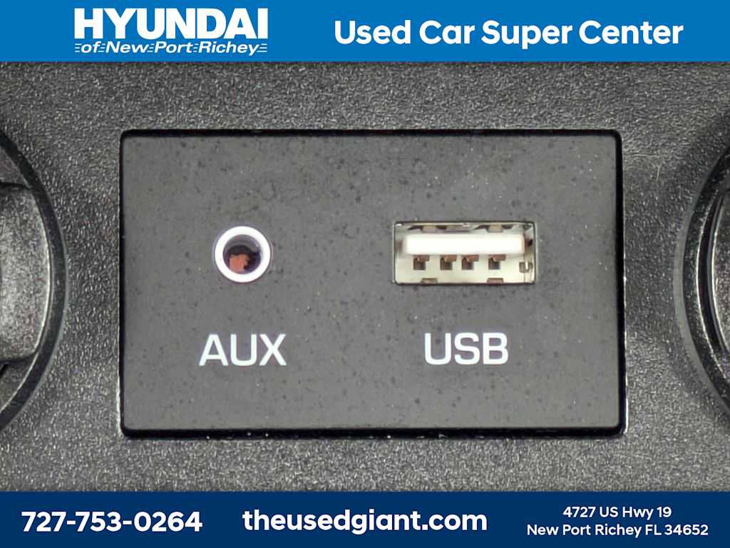 Used 2020 Hyundai Elantra SE w/ Cargo Package (C1) FWD image 22