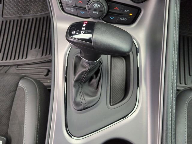Used 2023 Dodge Challenger R/T w/ Plus Package image 14