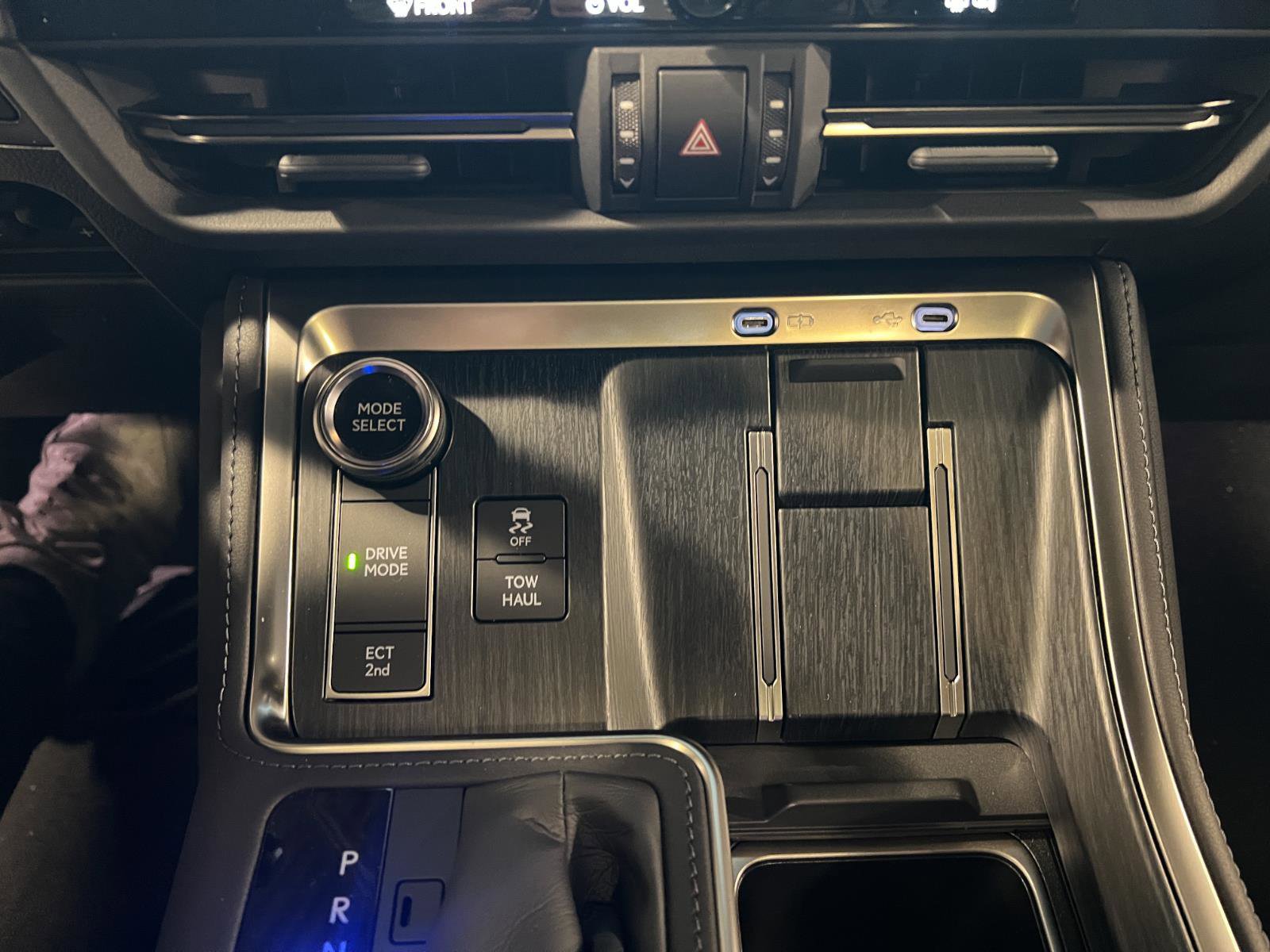 Used 2026 Lexus GX 550 GX 550 Luxury+ image 19