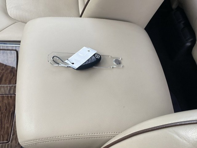 Used 2018 Nissan Armada Platinum image 32