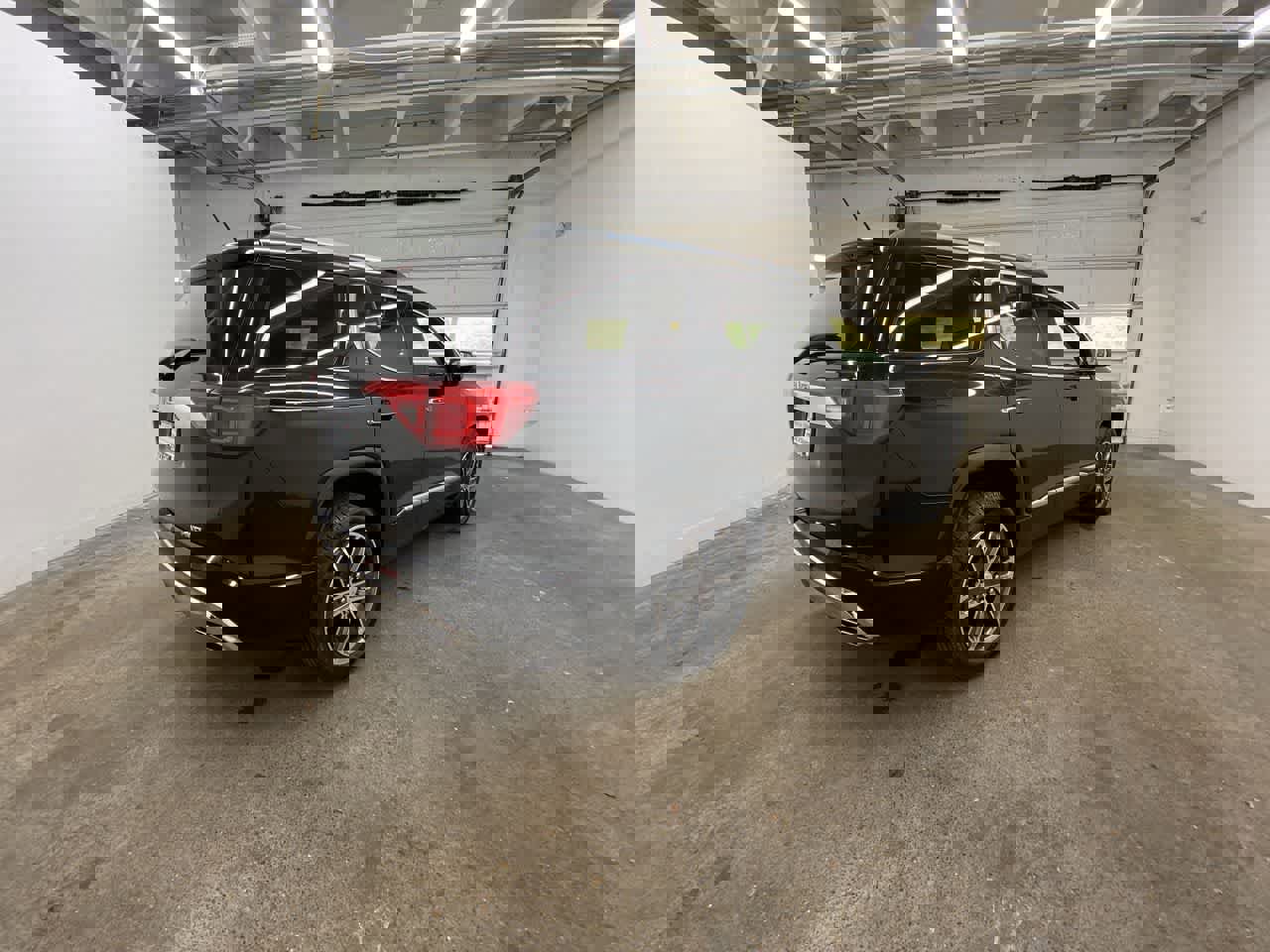 Used 2018 GMC Acadia Denali w/ Technology Package image 6