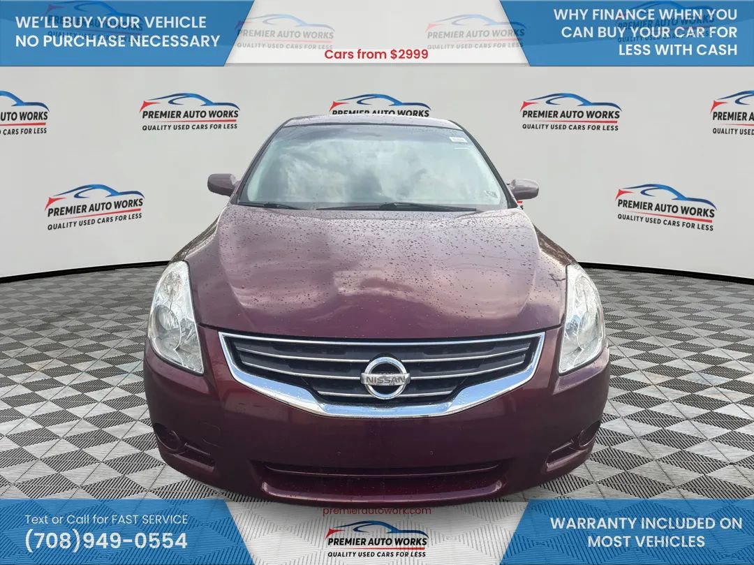 Used 2010 Nissan Altima 2.5 S w/ Convenience Pkg FWD image 2