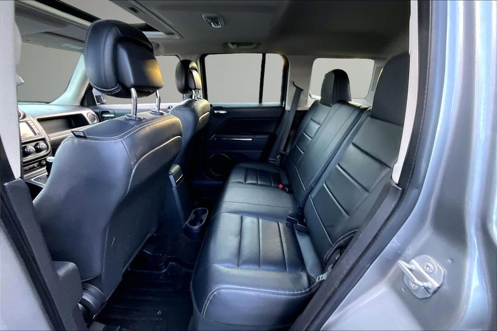 Used 2015 Jeep Patriot Limited w/ Sun/Sound Group AWD/4WD image 20