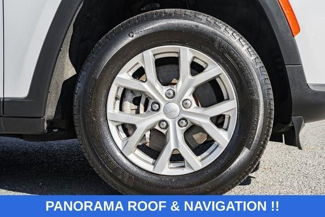 Used 2022 Jeep Grand Cherokee L Limited image 18