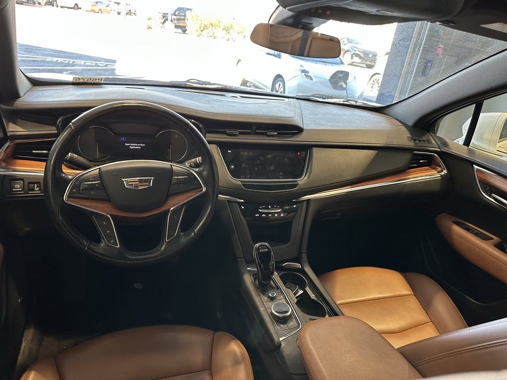 Used 2020 Cadillac XT5 Premium Luxury w/ LPO, Floor Liner Package image 10