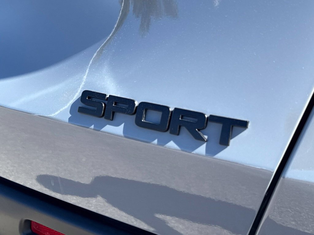 Certified 2025 Honda HR-V Sport image 10