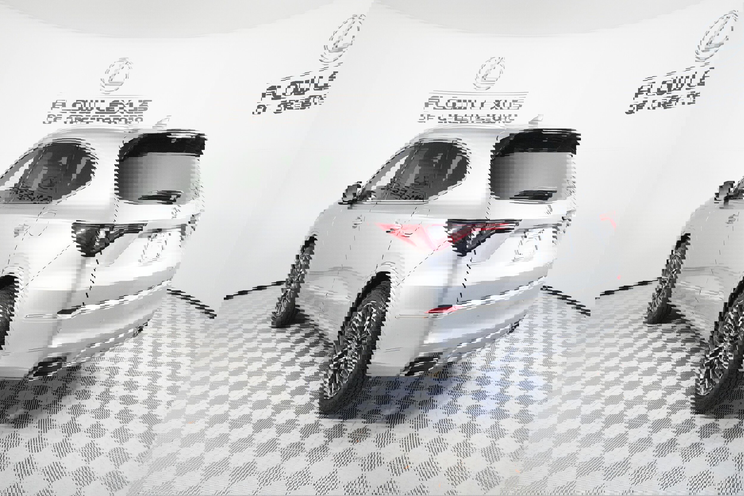 Used 2026 Acura MDX SH-AWD w/ Advance Package image 5