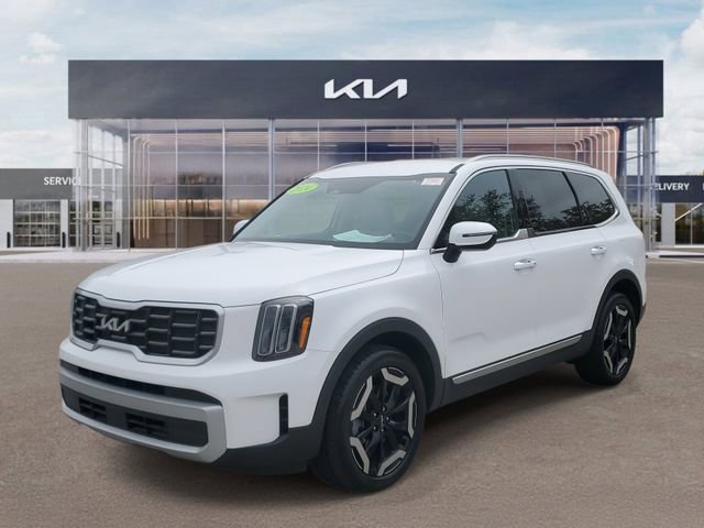 Used 2024 Kia Telluride S image 3