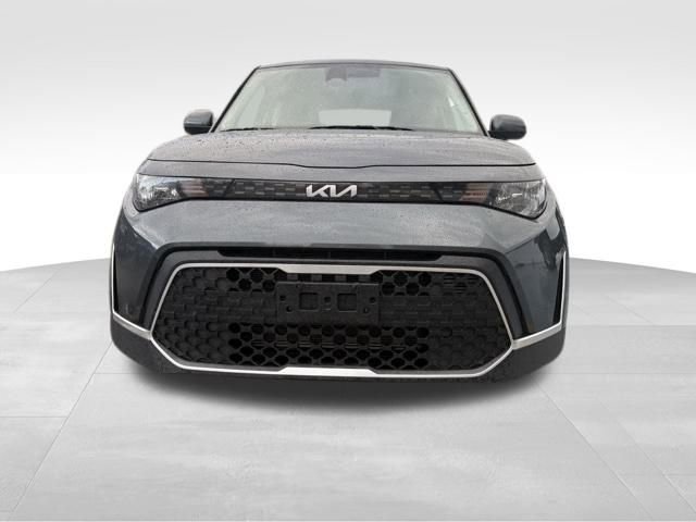 Used 2024 Kia Soul LX w/ Option Group 015 image 2