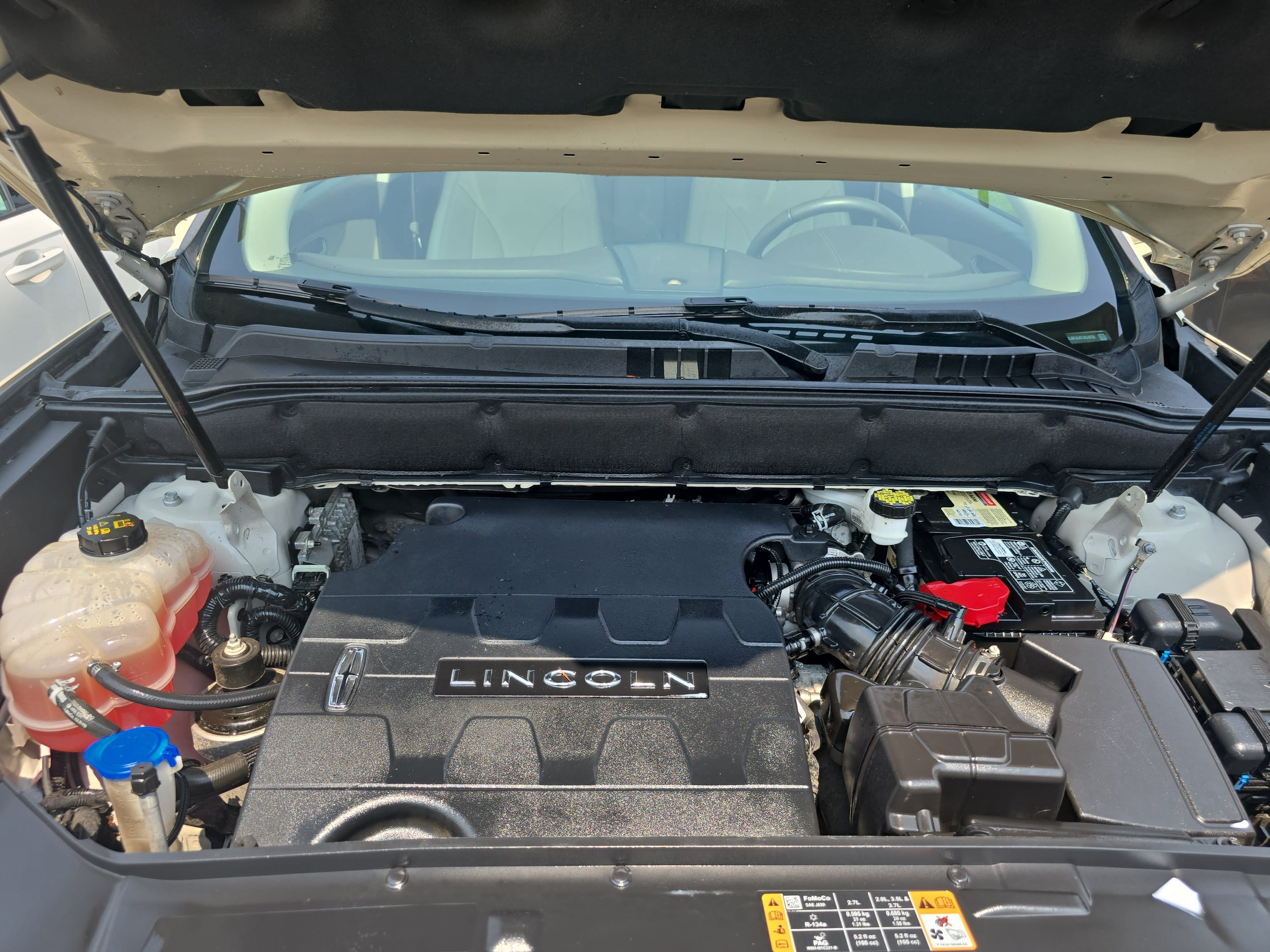 Used 2018 Lincoln MKX Premiere FWD image 12