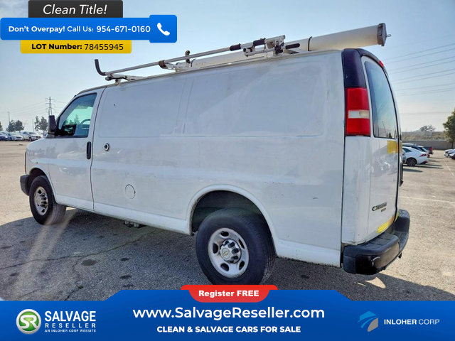 Used 2013 Chevrolet Express 2500 image 3