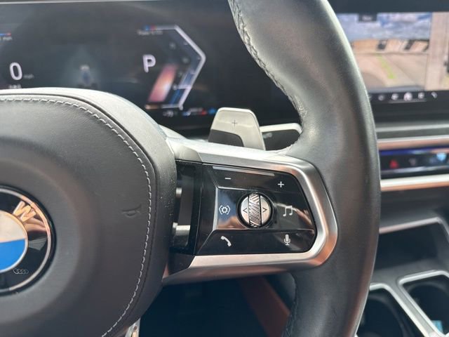 Used 2023 BMW 760i xDrive image 17