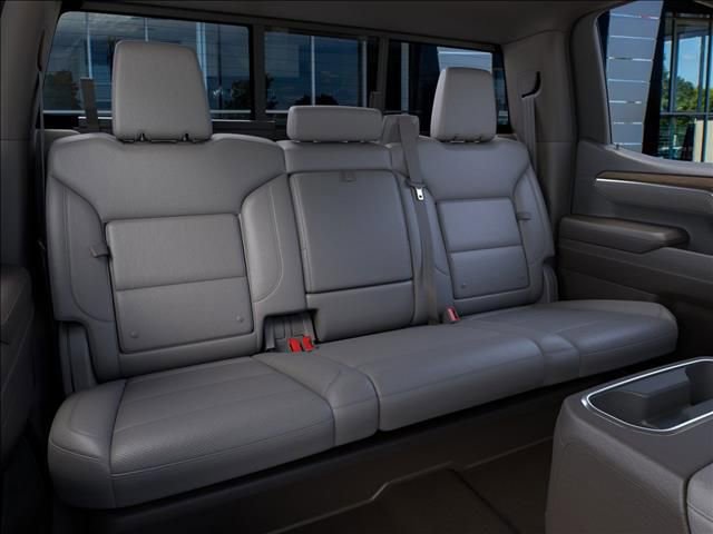 New 2026 GMC Sierra 1500 SLT image 17