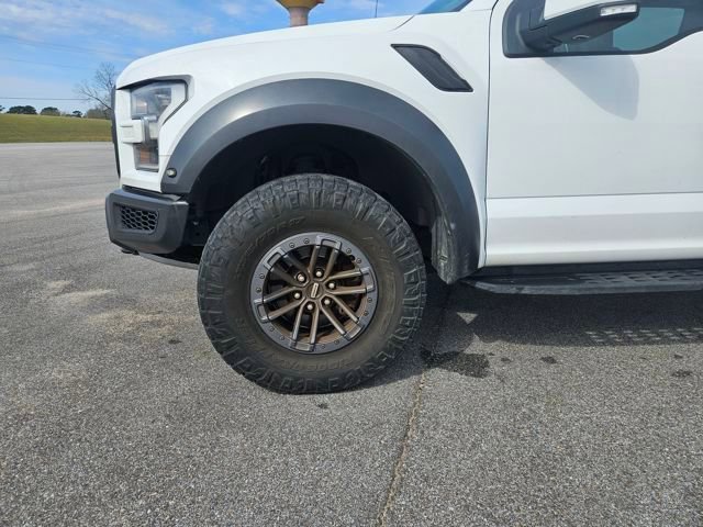 Used 2019 Ford F150 Raptor w/ Equipment Group 802A Luxury AWD/4WD image 27