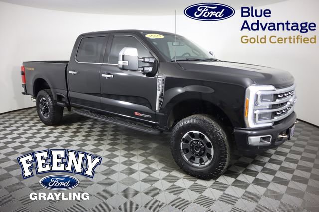 Used 2023 Ford F350 Platinum w/ Tremor Off-Road Package AWD/4WD image 1