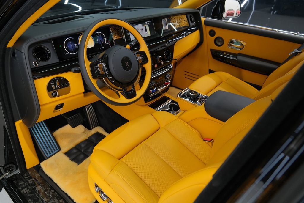 Used 2026 Rolls-Royce Phantom Sedan image 62