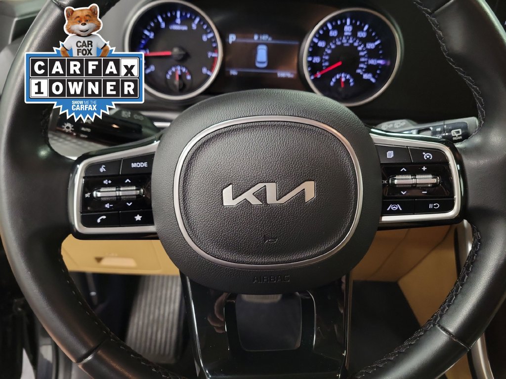 Used 2022 Kia Carnival LX FWD image 24