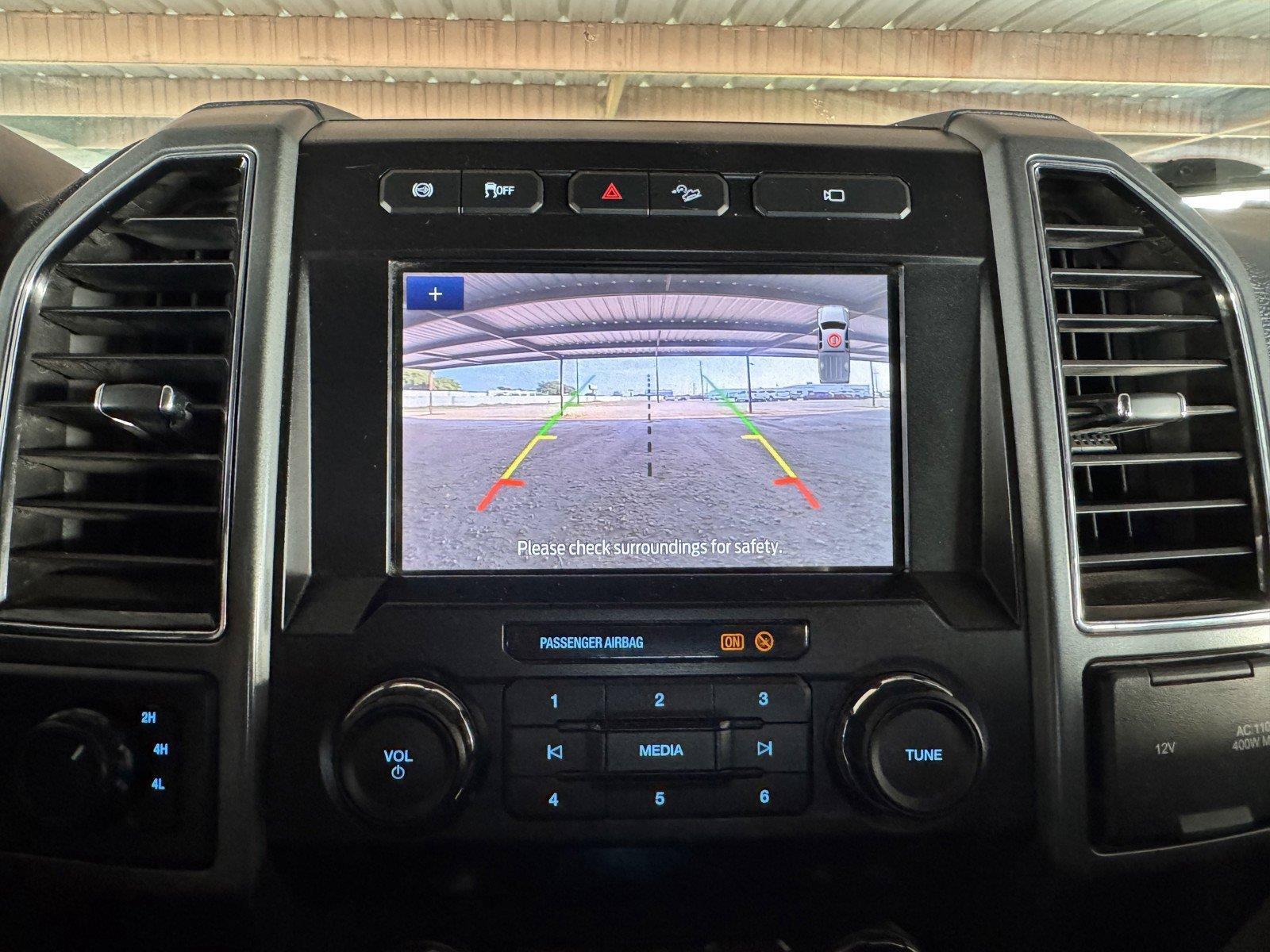 Used 2022 Ford F350 XLT w/ XLT Premium Package AWD/4WD image 12