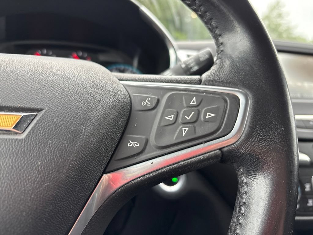 Used 2018 Chevrolet Equinox LT AWD/4WD image 23