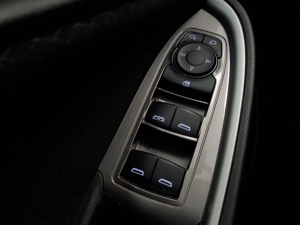 Used 2024 Chevrolet Malibu LT FWD image 17