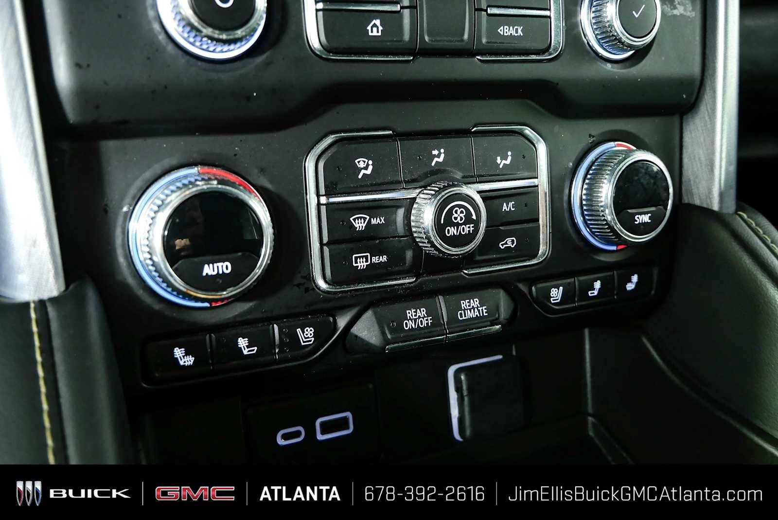 Certified 2023 GMC Yukon XL SLT AWD/4WD image 51