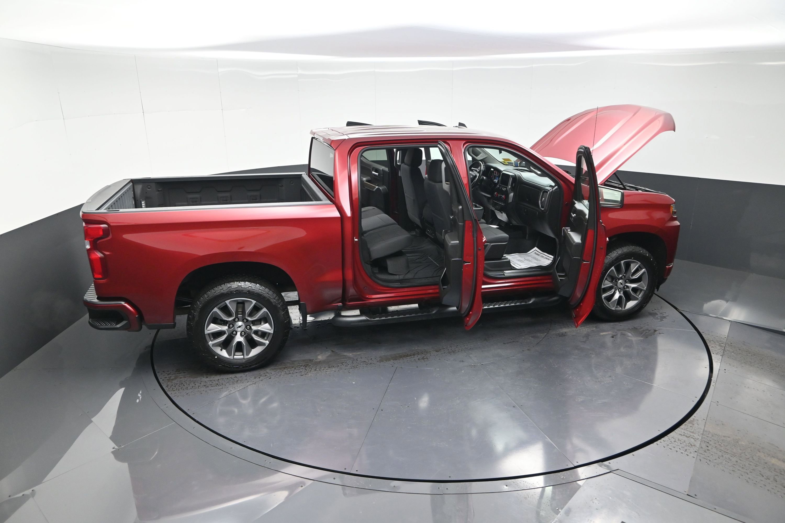 Used 2019 Chevrolet Silverado 1500 RST image 14