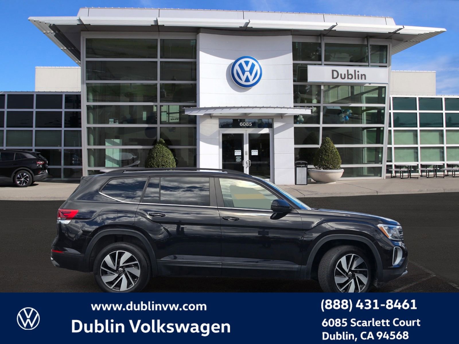 Certified 2024 Volkswagen Atlas SE AWD/4WD image 3