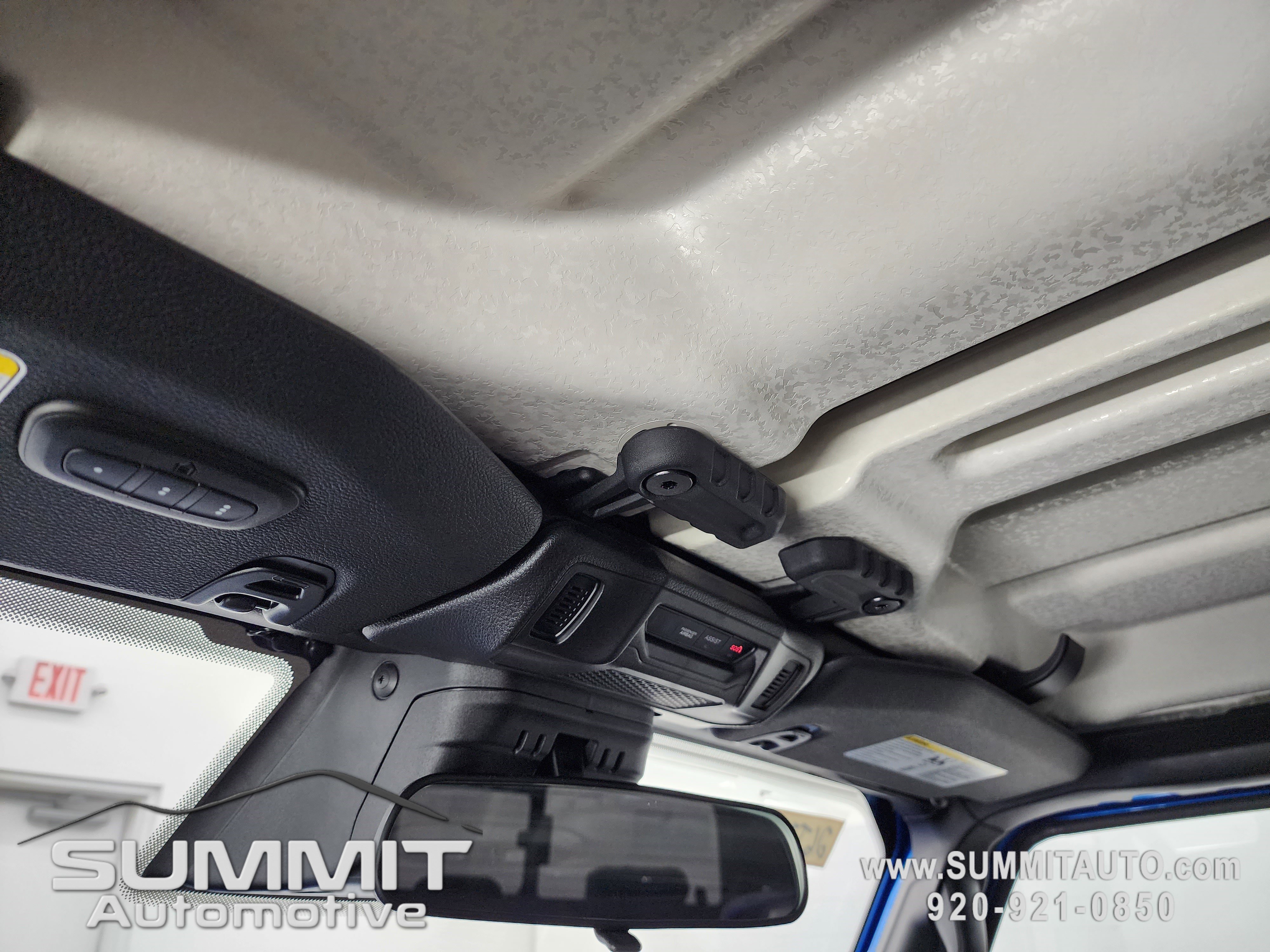 New 2026 Jeep Gladiator Sahara image 13