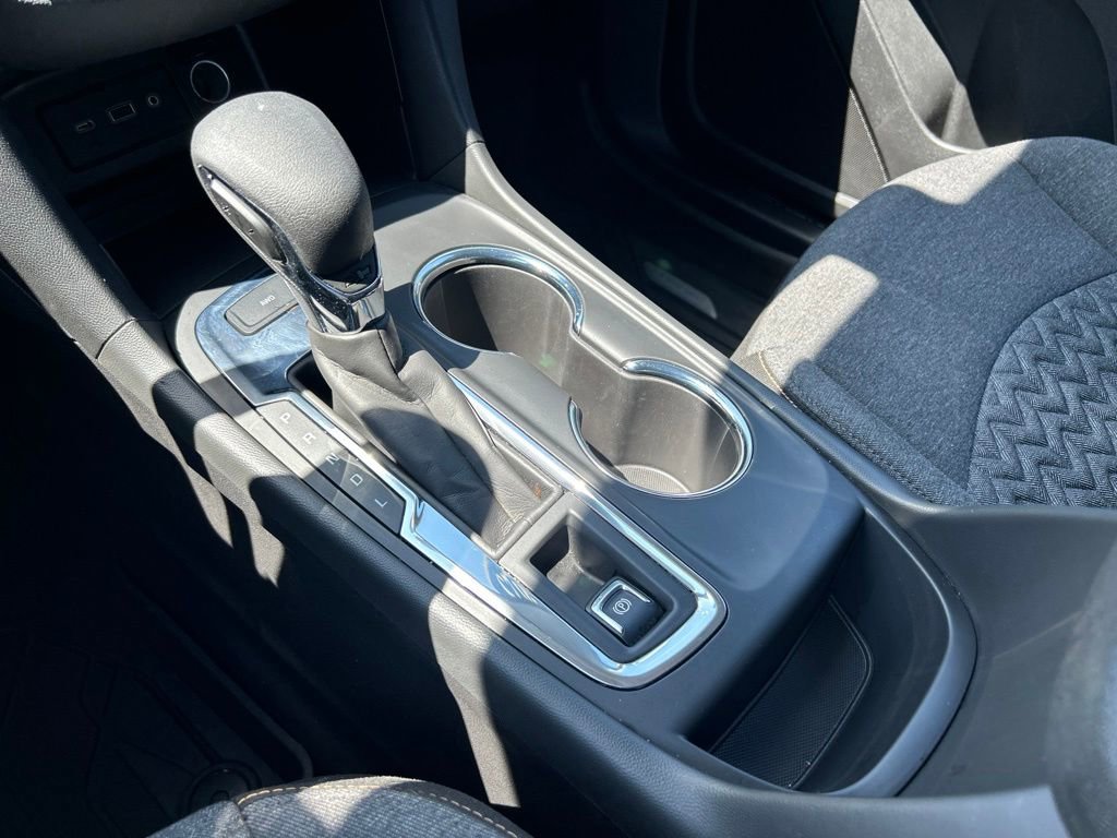 Used 2023 Chevrolet Equinox LT w/ LPO, Floor Liner Package AWD/4WD image 33