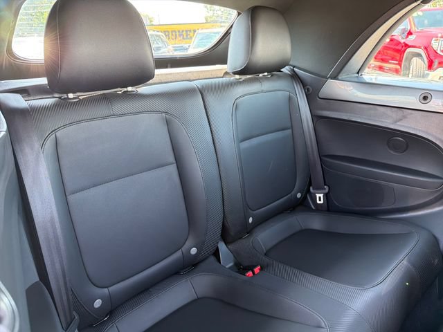 Used 2017 Volkswagen Beetle 1.8T S FWD image 28