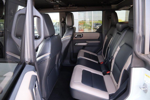 Used 2023 Ford Bronco Wildtrak AWD/4WD image 10