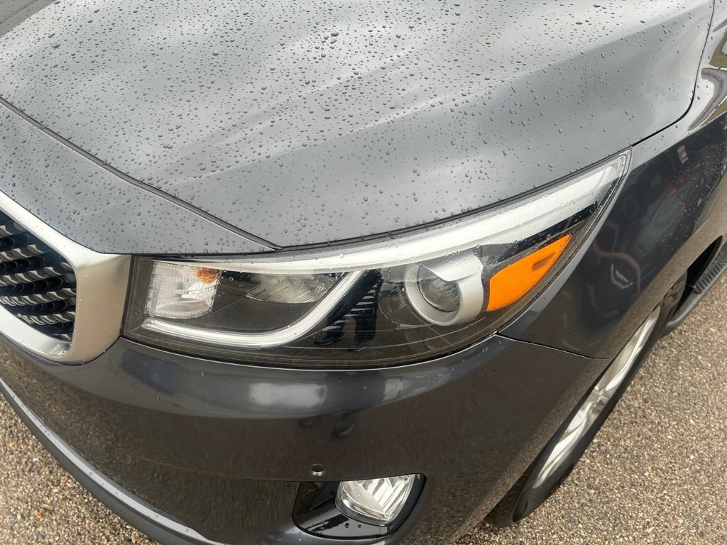 Used 2017 Kia Sedona EX FWD image 26