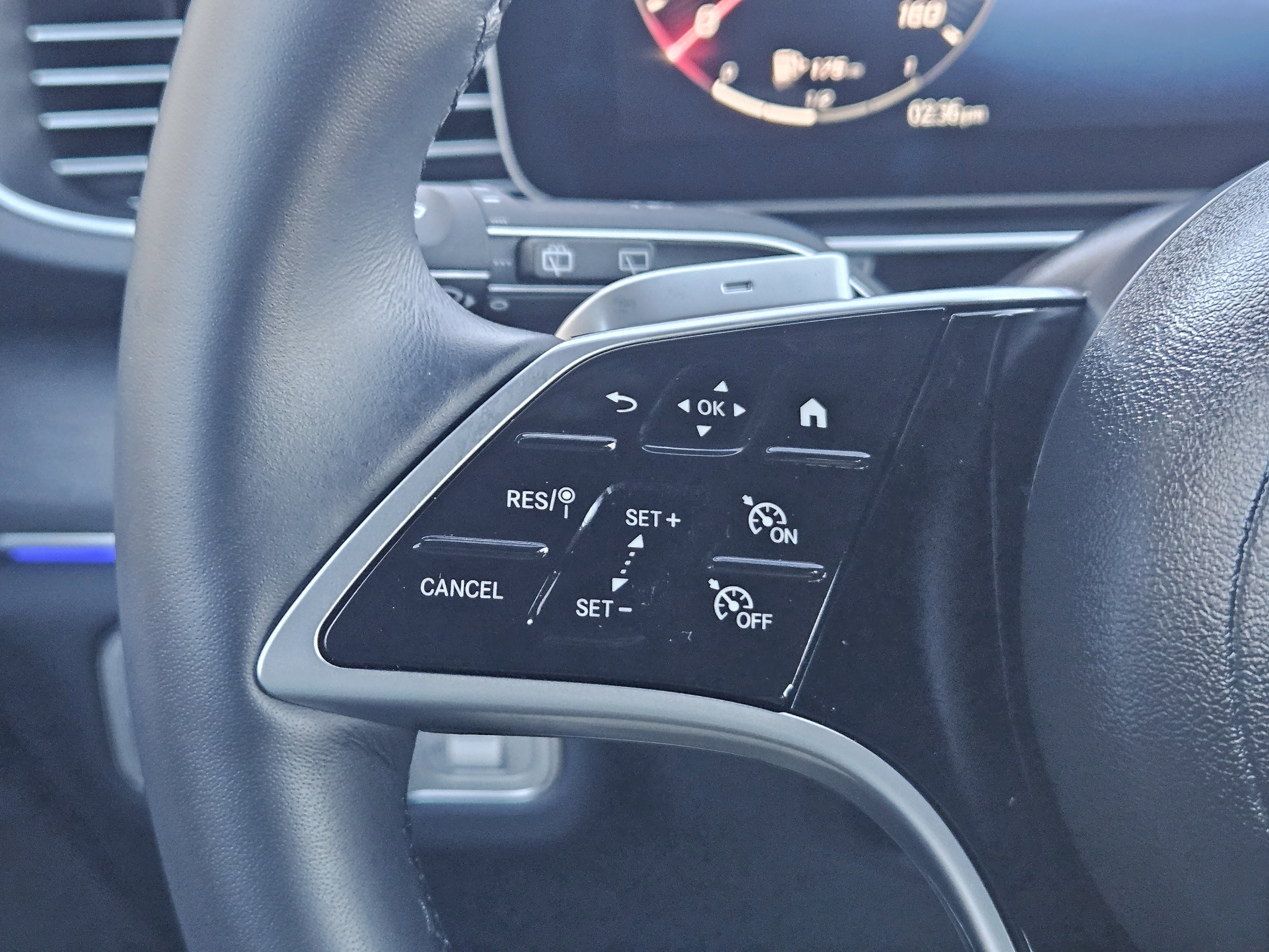 Certified 2026 Mercedes-Benz GLE 350 4MATIC image 29