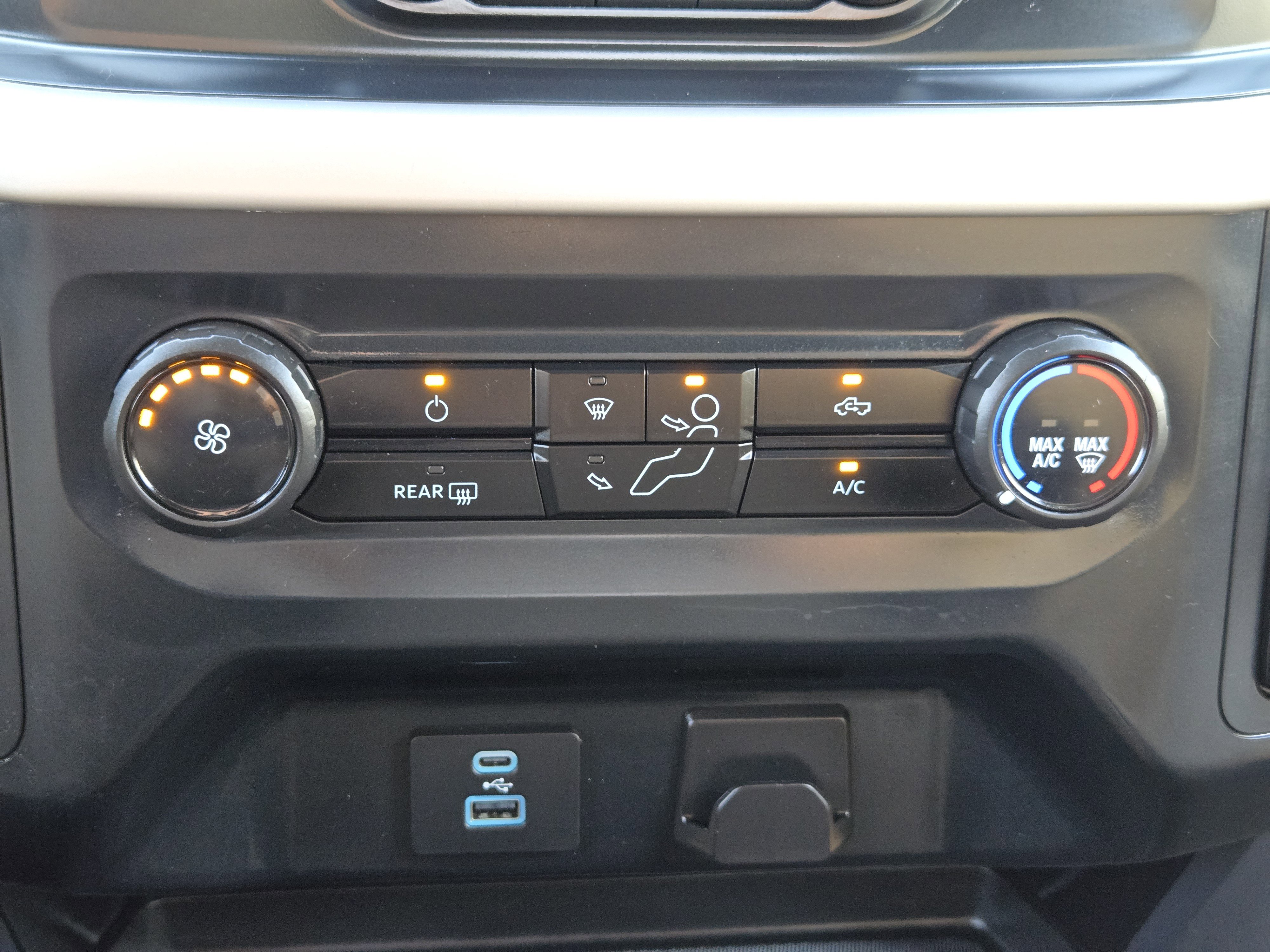 Used 2023 Ford F150 XLT image 21