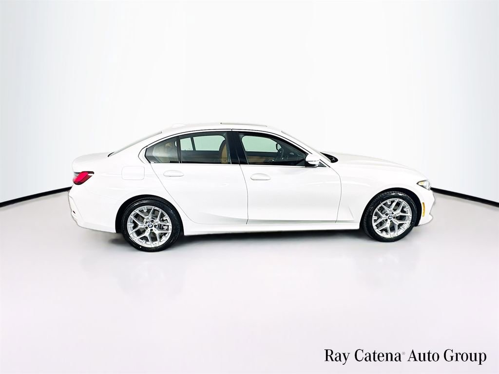 Used 2025 BMW 330i xDrive Sedan w/ Convenience Package image 8