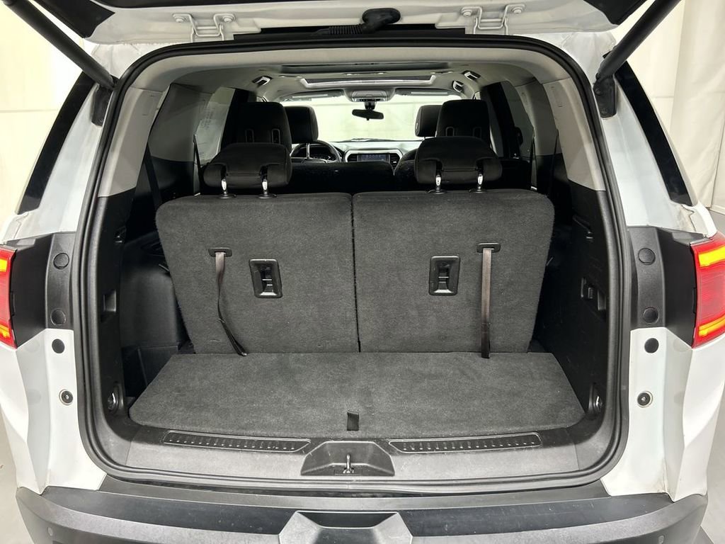 Used 2018 GMC Acadia SLE w/ Driver Alert Package I AWD/4WD image 23