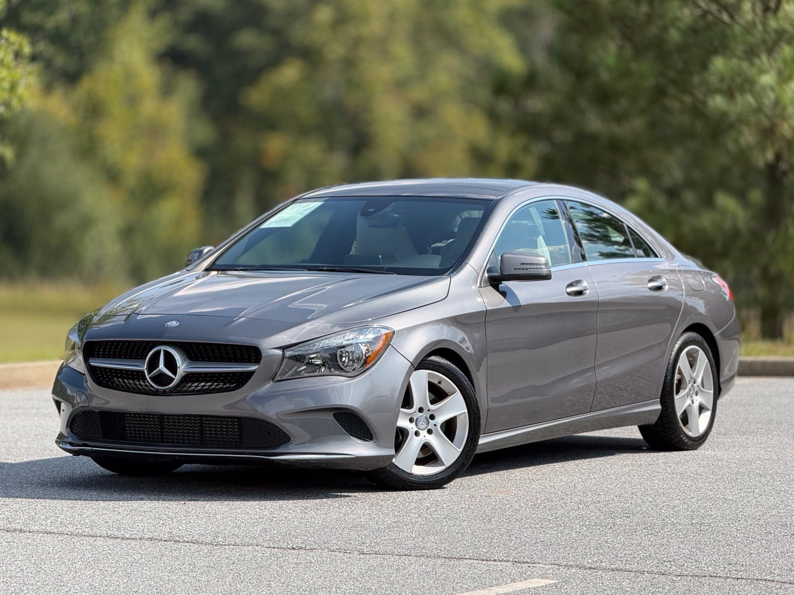 Used 2017 Mercedes-Benz CLA 250 4MATIC image 8