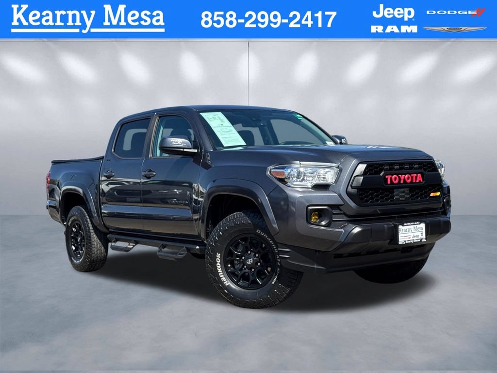 Used 2020 Toyota Tacoma SR5 RWD image 1