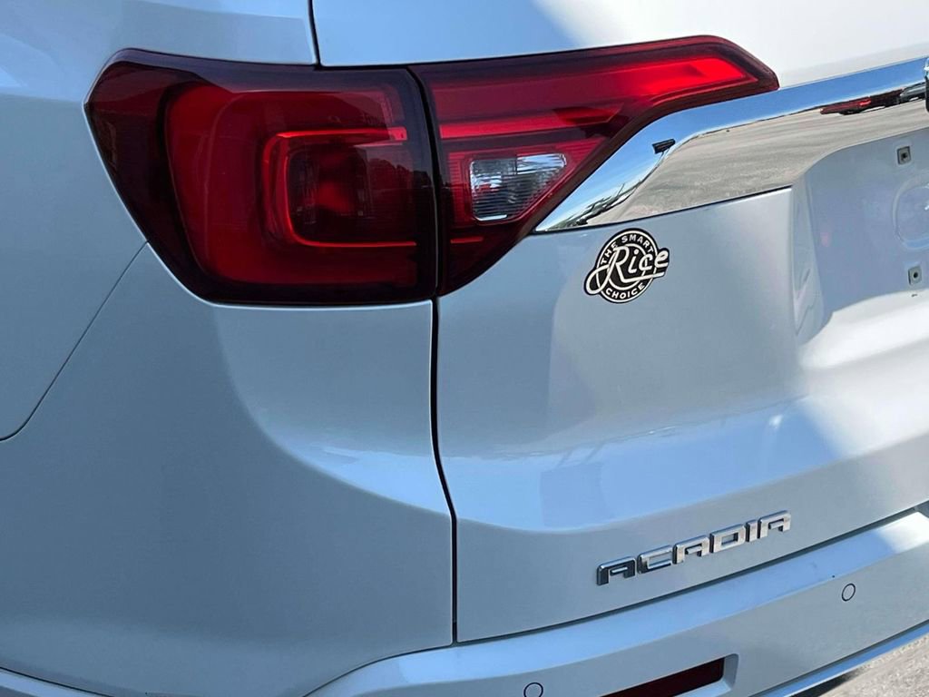 Used 2017 GMC Acadia Denali w/ Technology Package image 10