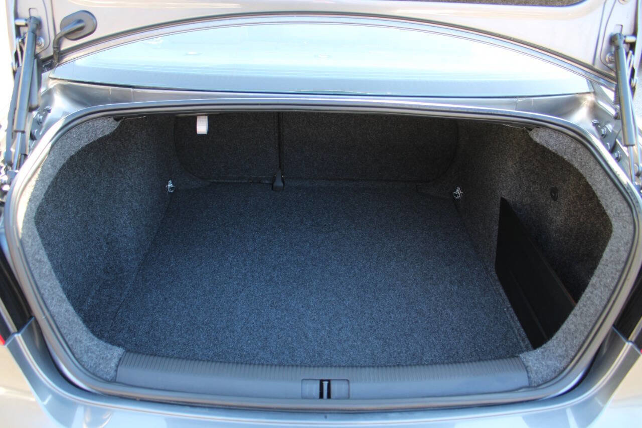 Used 2006 Volkswagen Jetta Value Edition image 14