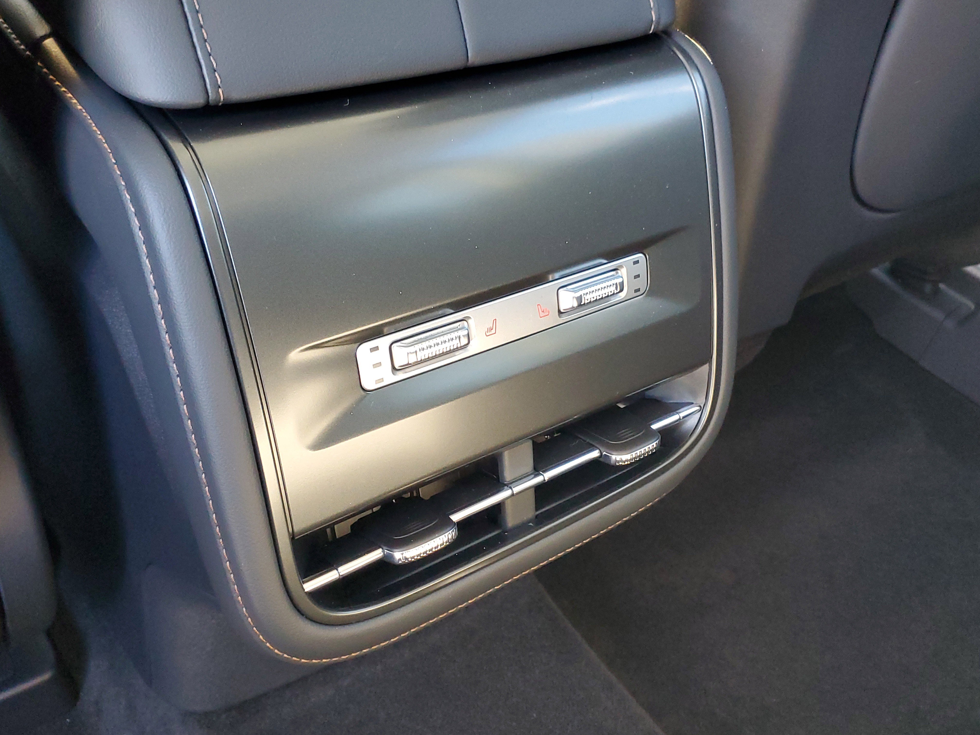 New 2026 Lincoln Nautilus Reserve w/ Jet Appearance Package image 30