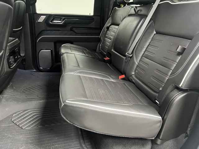 Used 2025 GMC Sierra 2500 AT4X w/ AT4X AEV Edition image 40